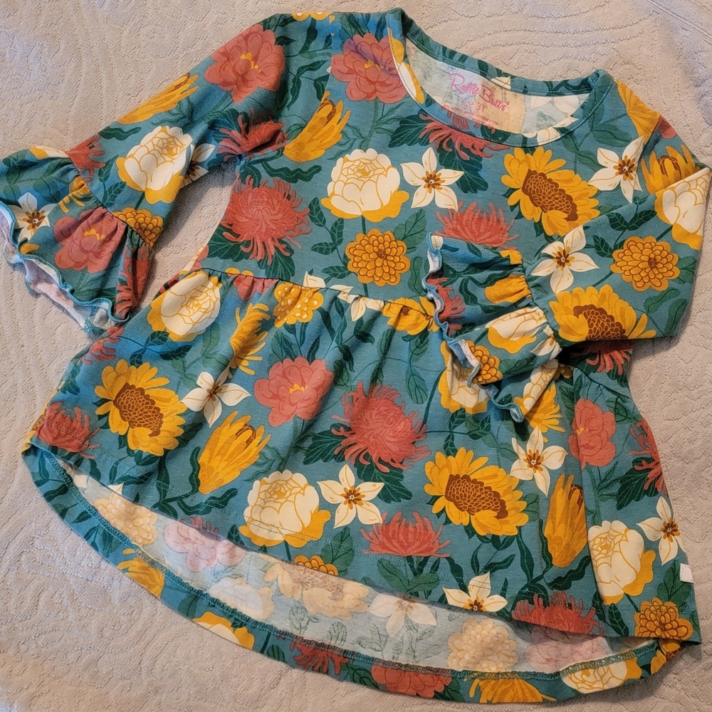 Ruffle Butts High-Low Top